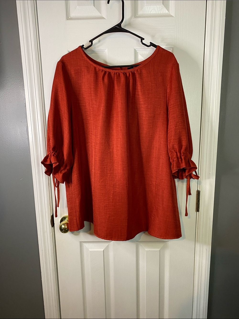 SHEIN Burnt Orange Ruffle Tie-Sleeve Tunic Size 1X Buttons In Back .